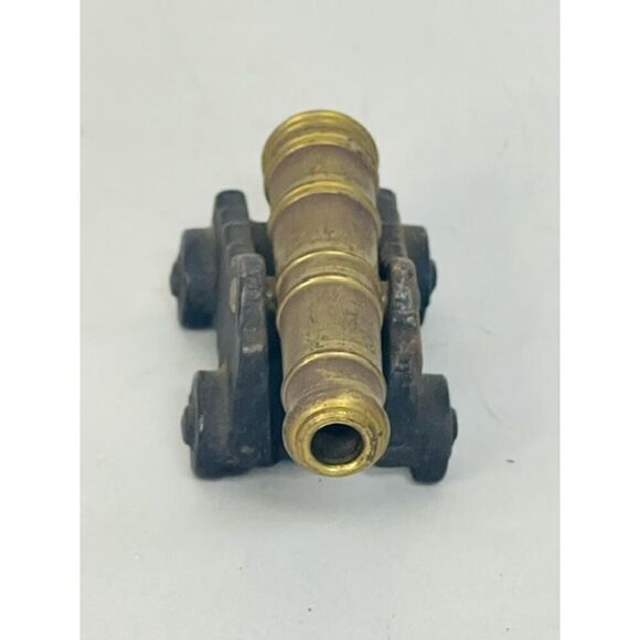 Vintage Bermuda 1809 Replica Cannon Souvenir Cast Iron And Brass 3" - Picture 5 of 6